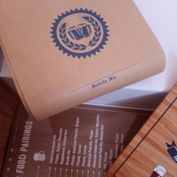 Book+ Kit How To Host A Beer Tasting Party At Home - Picture 8 of 12